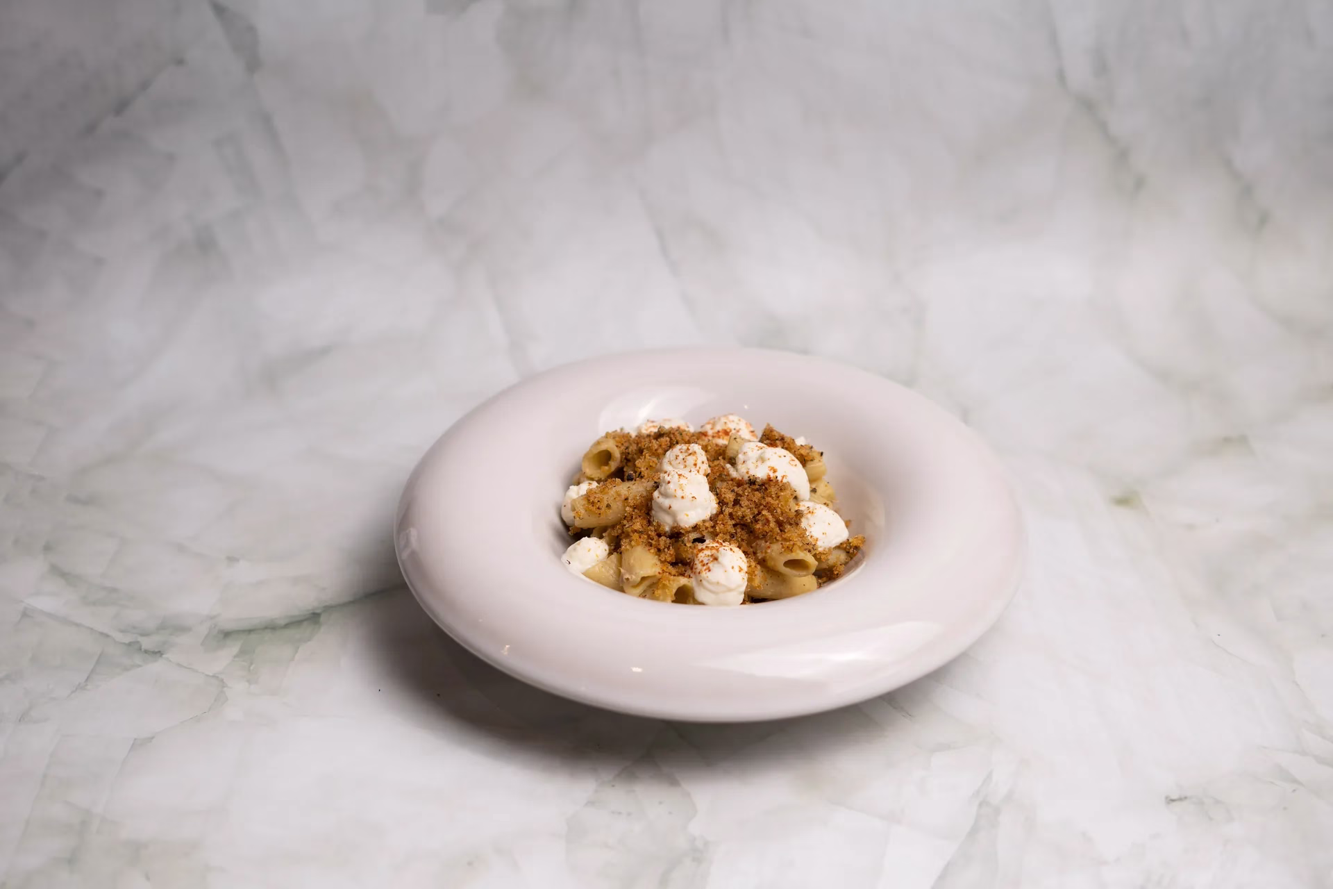 Rigatoni al macco di fave e ricotta Origini restaurant italien Paris